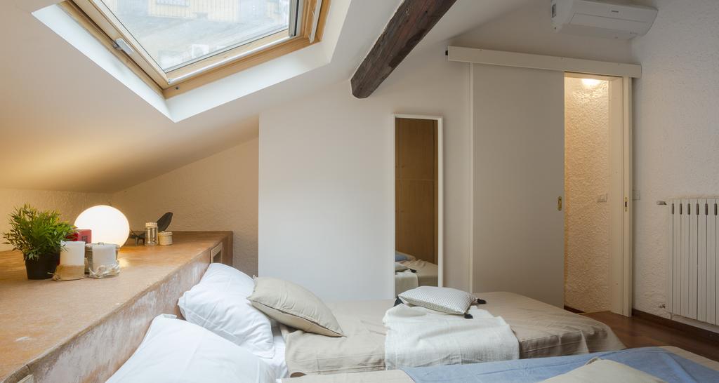ALTIDO Crocetta loft set Lägenhet Milano Exteriör bild