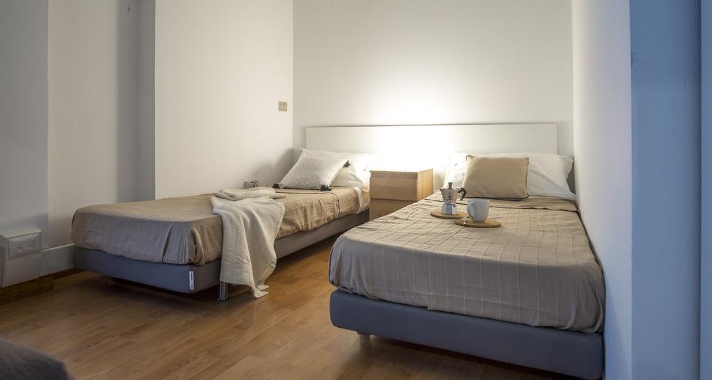 ALTIDO Crocetta loft set Lägenhet Milano Exteriör bild