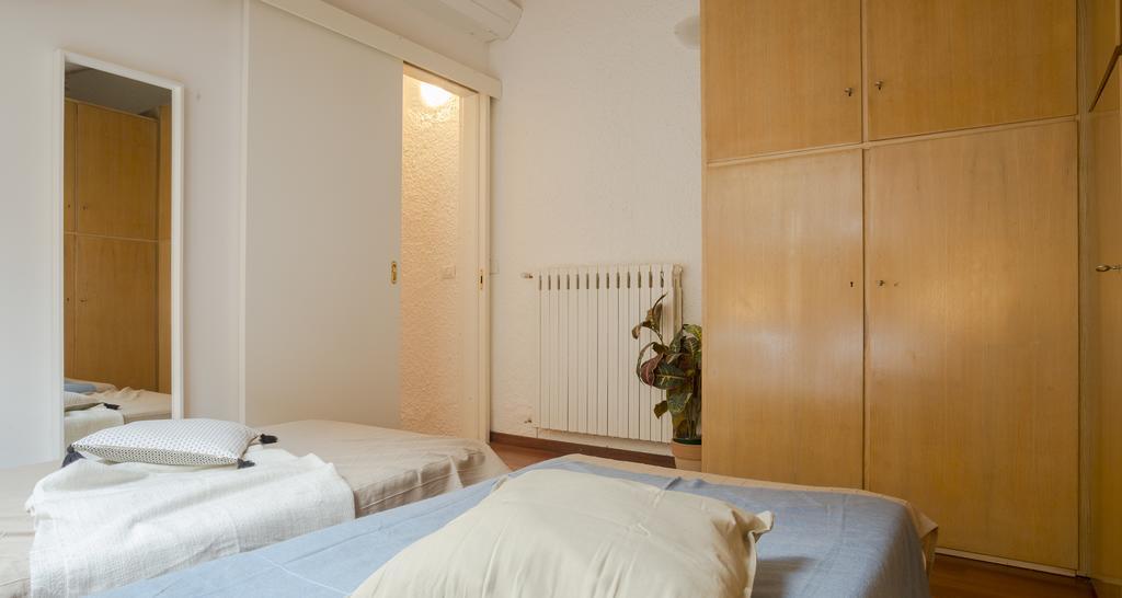 ALTIDO Crocetta loft set Lägenhet Milano Exteriör bild