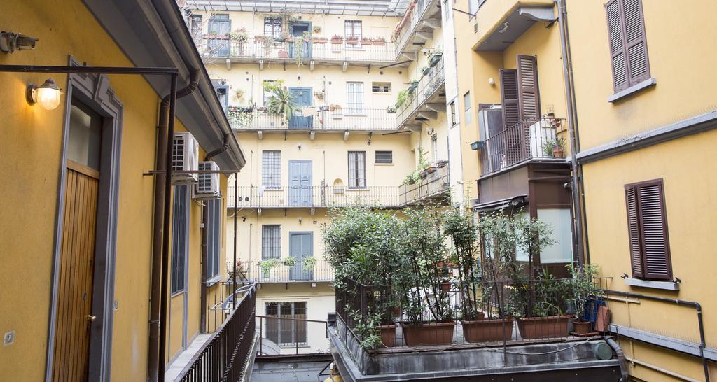 ALTIDO Crocetta loft set Lägenhet Milano Exteriör bild