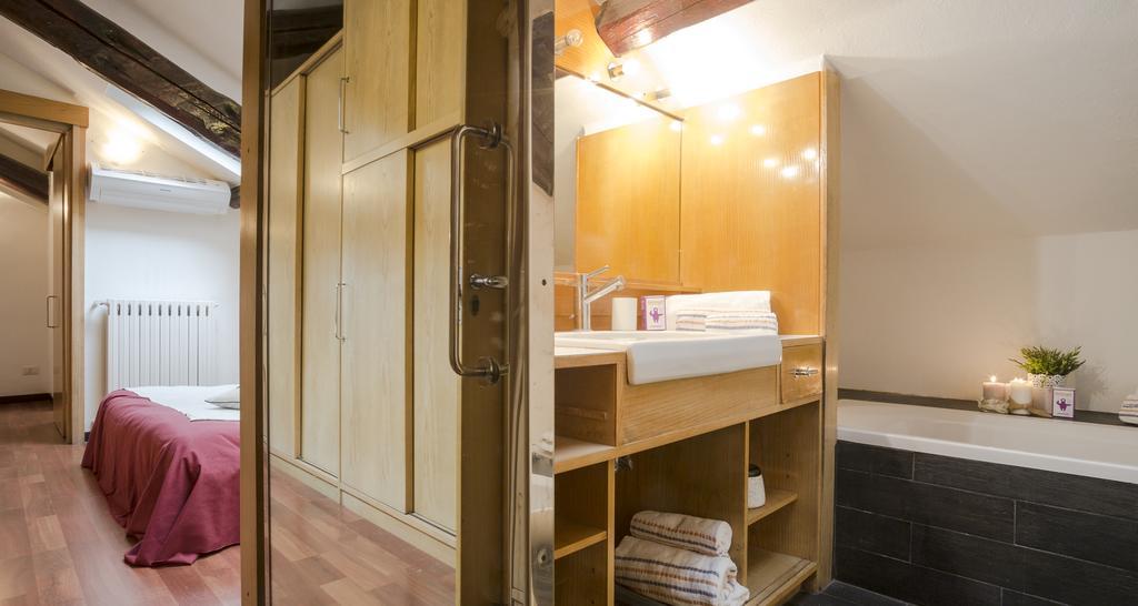 ALTIDO Crocetta loft set Lägenhet Milano Exteriör bild
